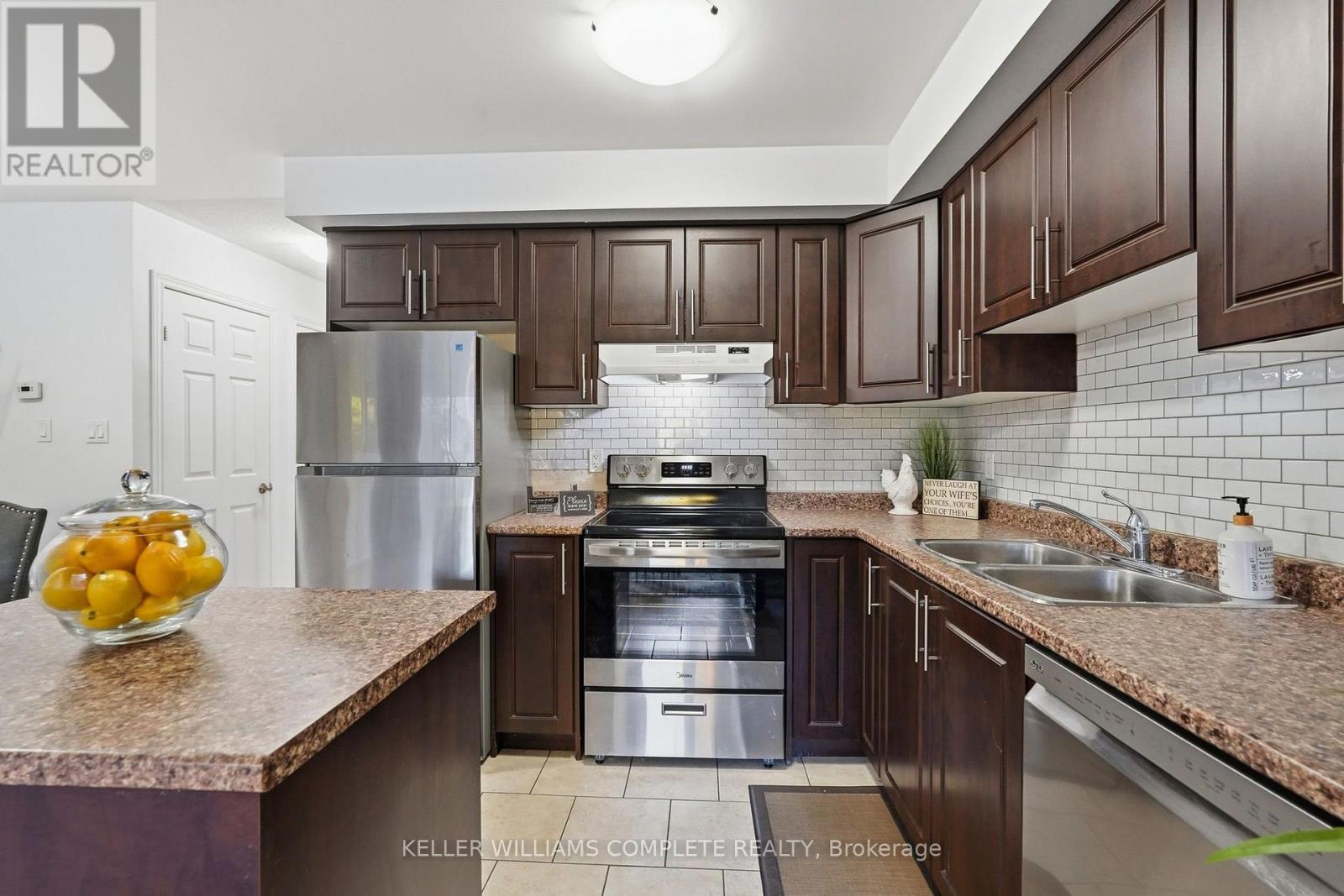 113 - 20 MCCONKEY CRESCENT, Brantford — photo 8