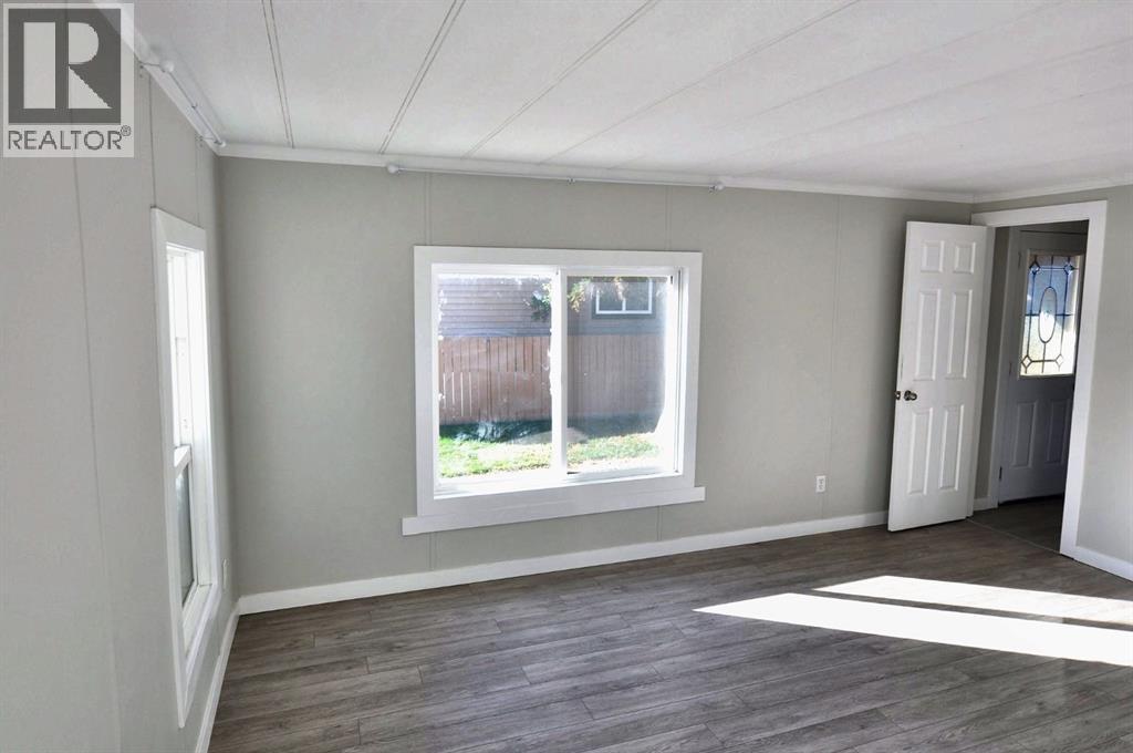 411 Kannell Drive NE, High River — photo 12