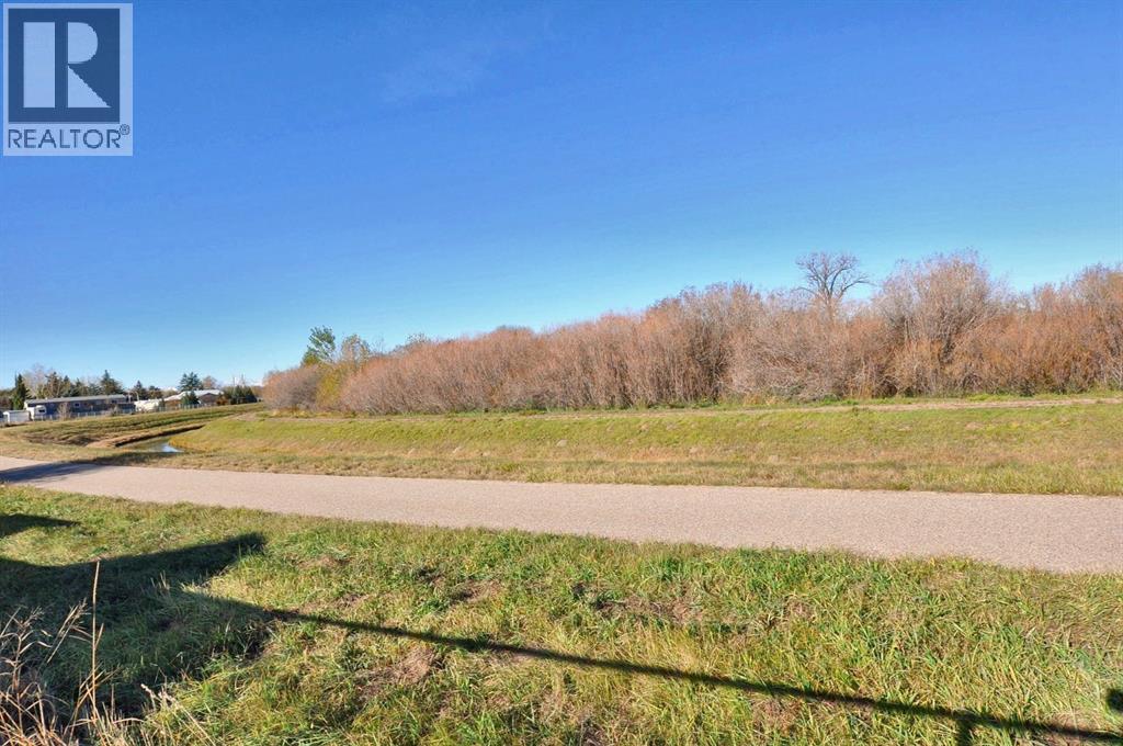 411 Kannell Drive NE, High River — photo 15