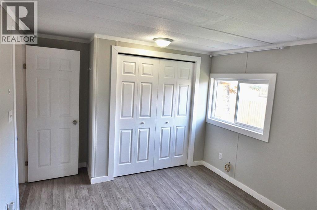 411 Kannell Drive NE, High River — photo 9