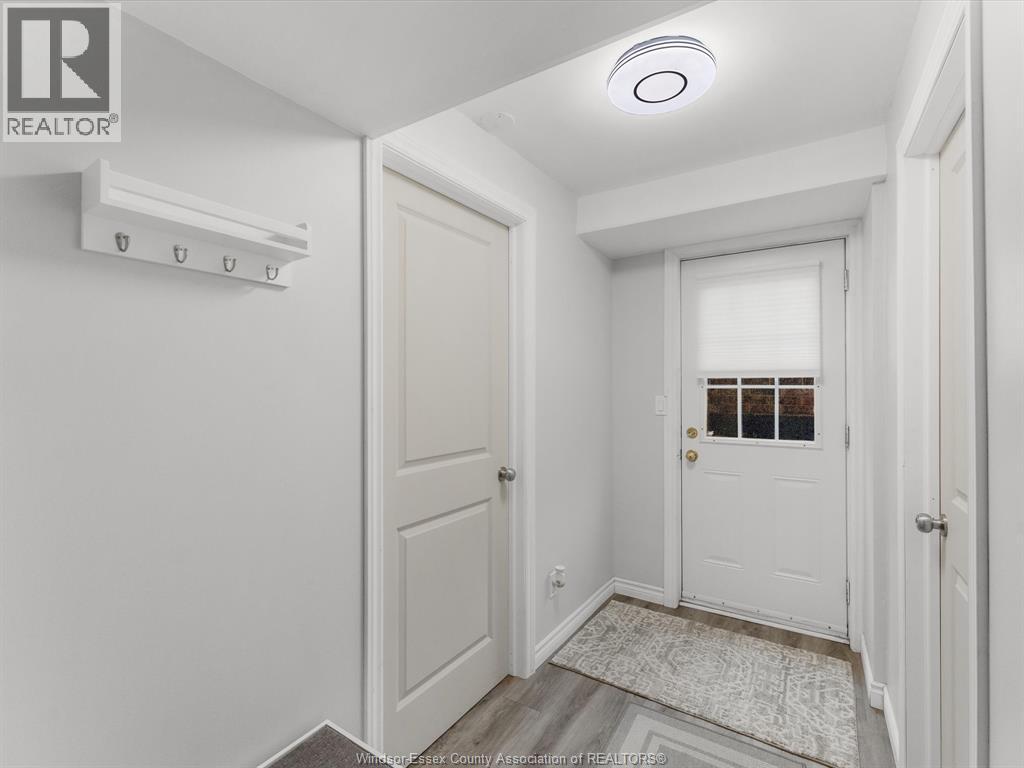 260 TAYLOR ROAD - 27