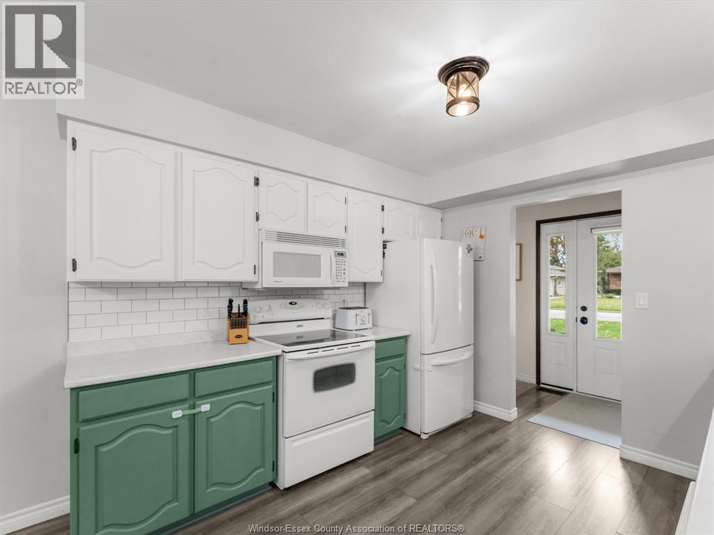 260 TAYLOR ROAD - 15
