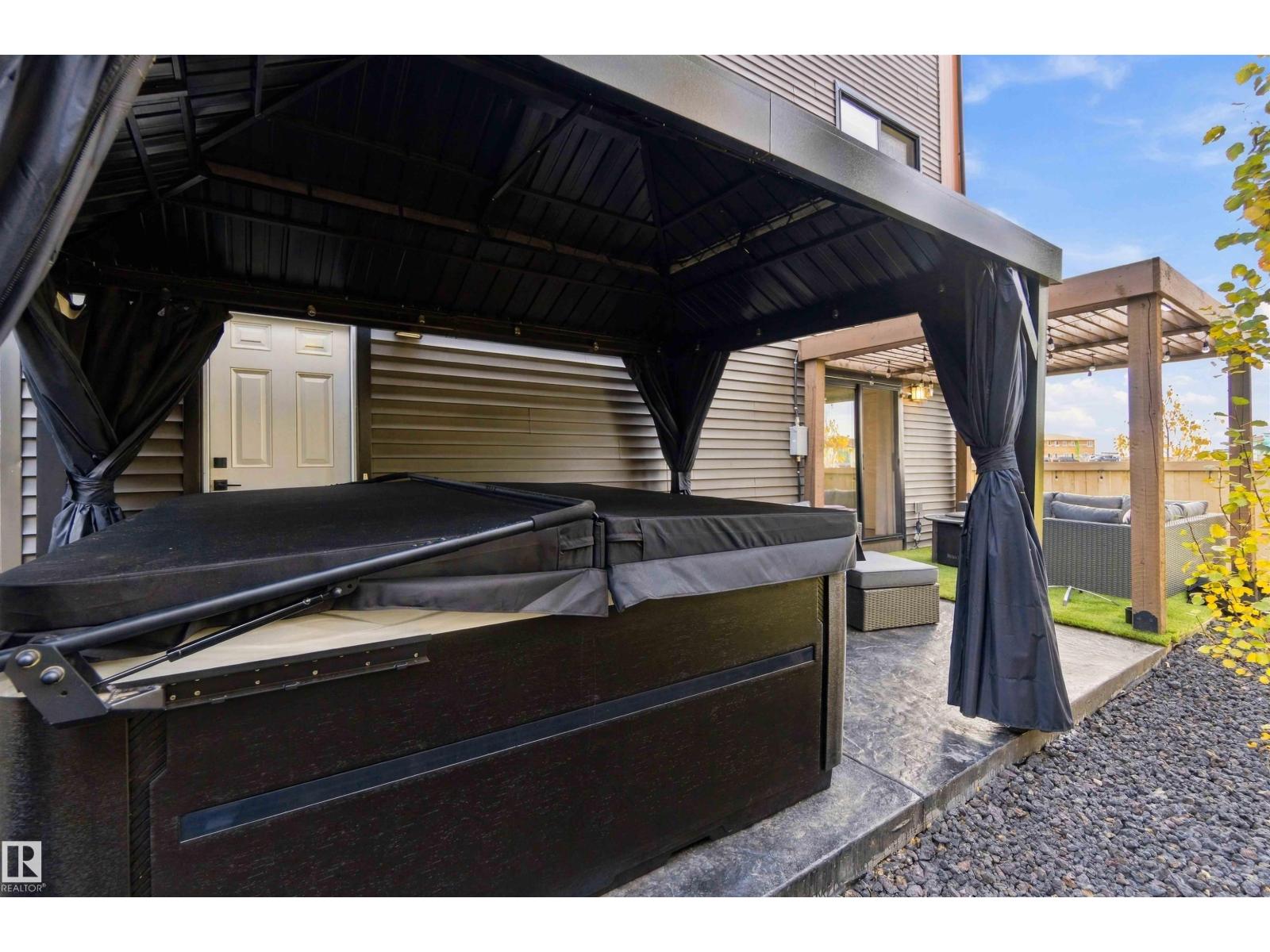 Property photograph 54 for MLS E4513296
