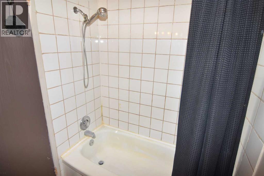412 Abadan Place NE photo 14