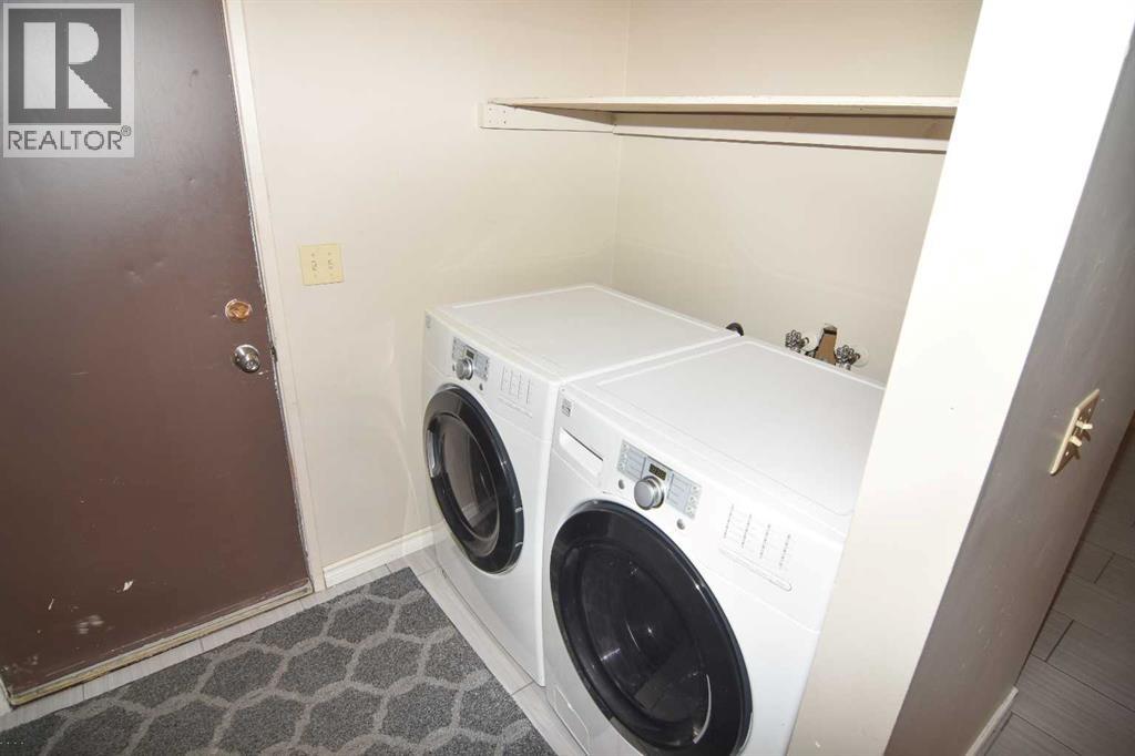 412 Abadan Place NE photo 12