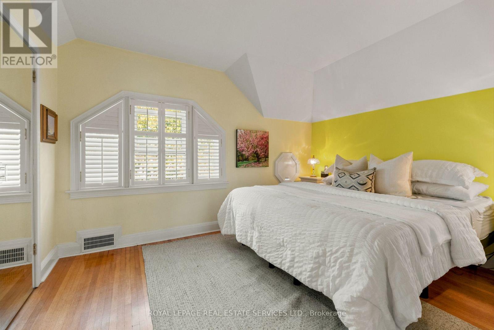 64 Cliveden Avenue, Toronto, ON photo 16