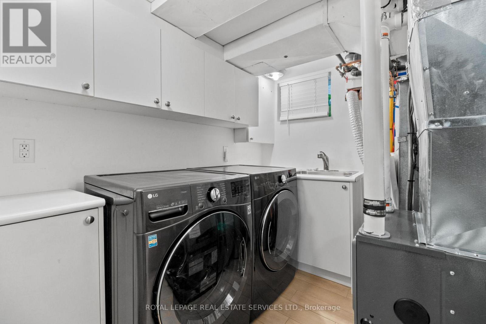 64 Cliveden Avenue, Toronto, ON photo 32