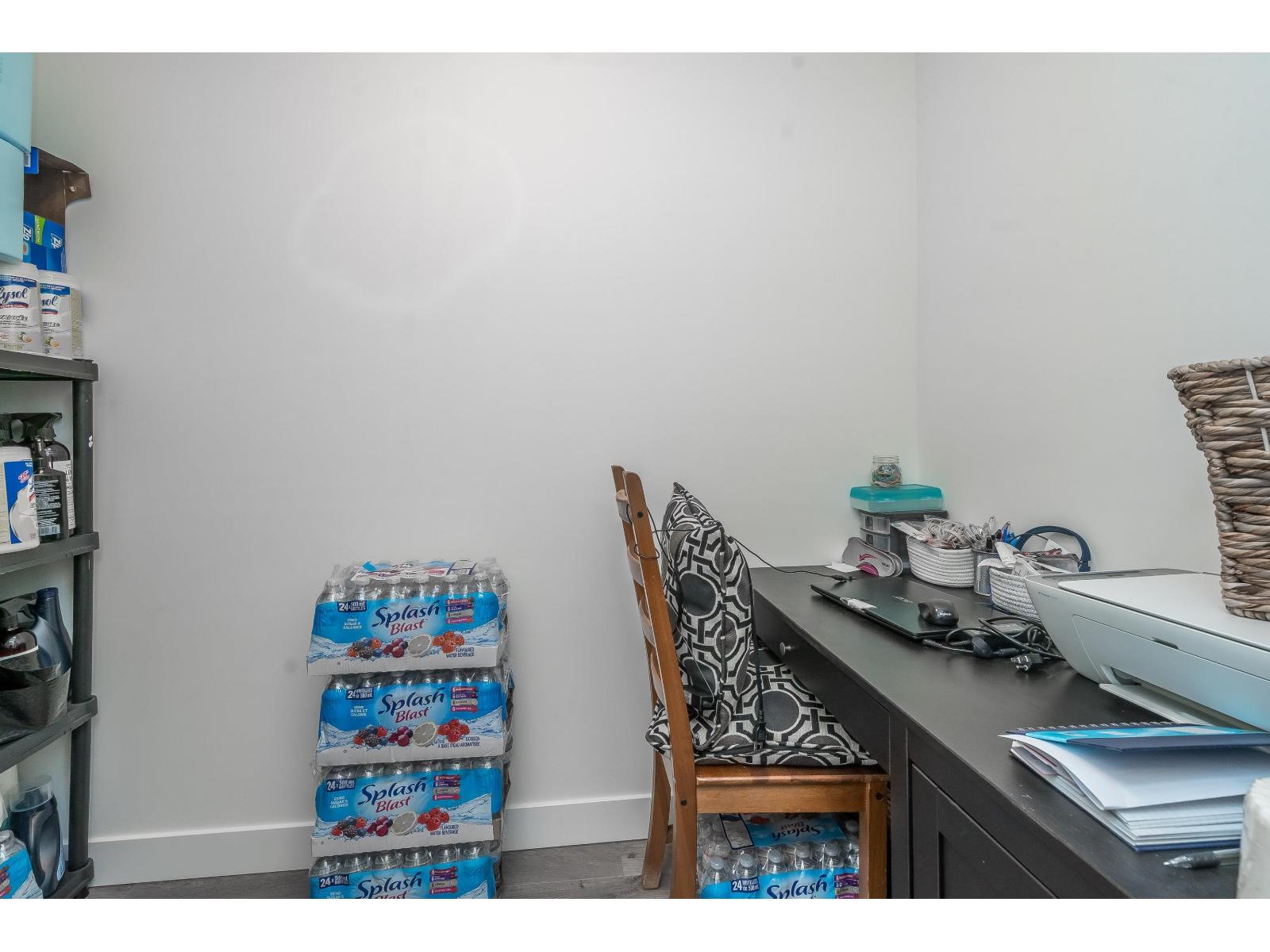 Photo of 410 19730 56 AVENUE 15