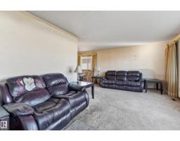 7615 135a Av Nw Nw, Edmonton, AB T5C2J2 Photo 6