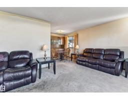 7615 135a Av Nw Nw, Edmonton, AB T5C2J2 Photo 7
