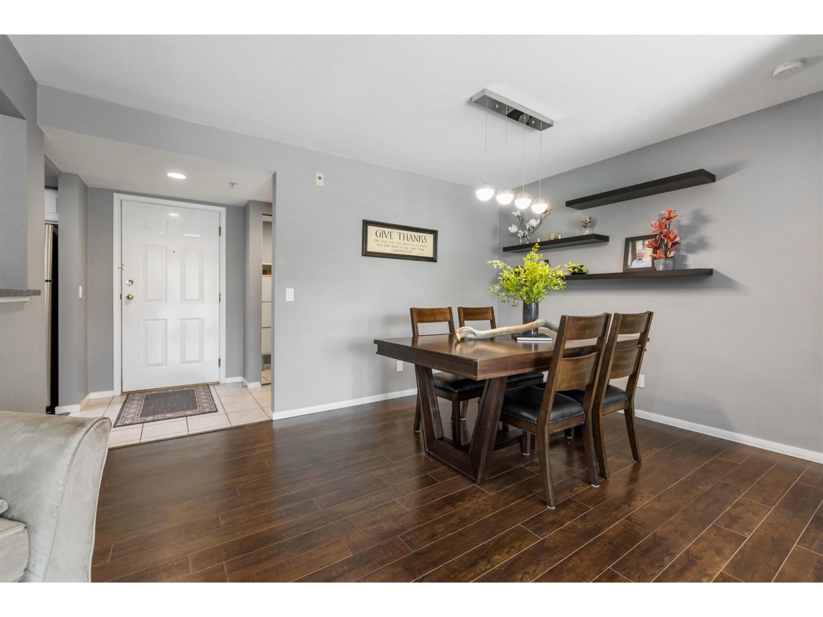 Photo of 307 33728 KING ROAD 10