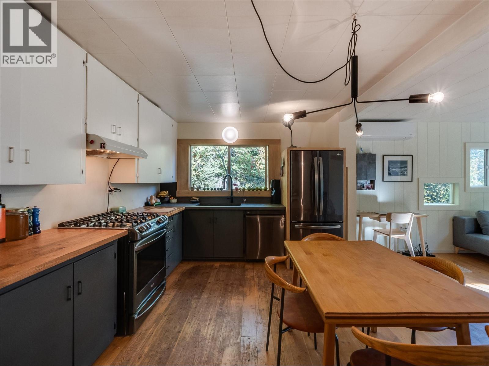 5995 LONGBEACH Road - 35