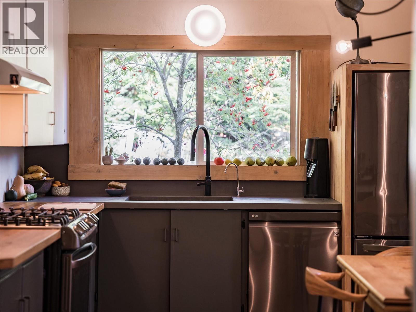 5995 LONGBEACH Road - 36