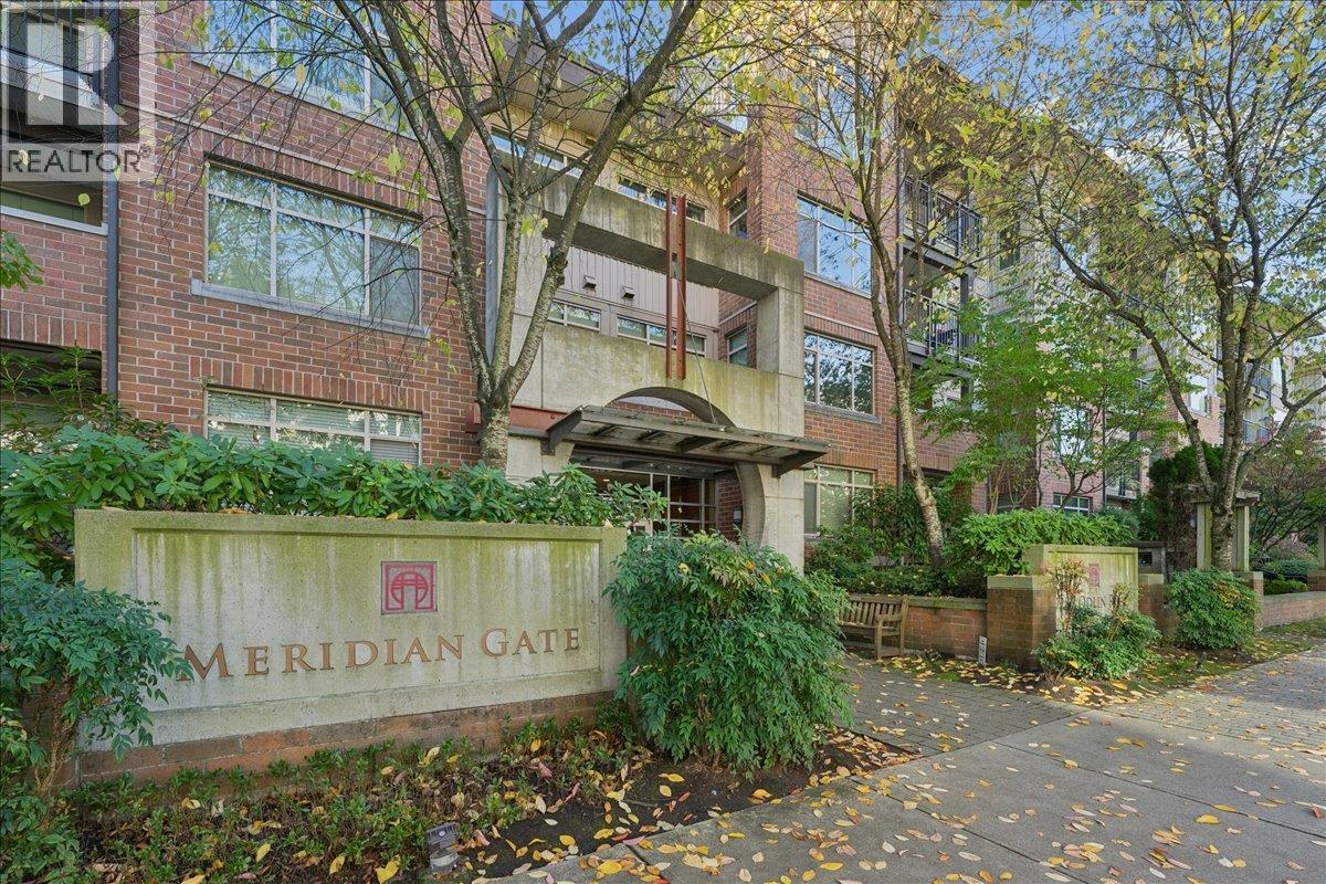 Photo of 427 9288 ODLIN ROAD 18