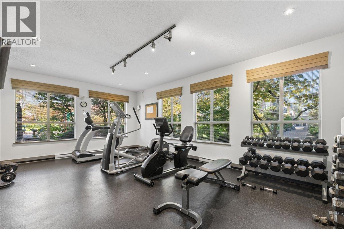 Photo of 427 9288 ODLIN ROAD 21