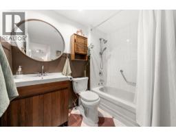 201 101 E 29th Street, North Vancouver, BC V7N1C5 Photo 22