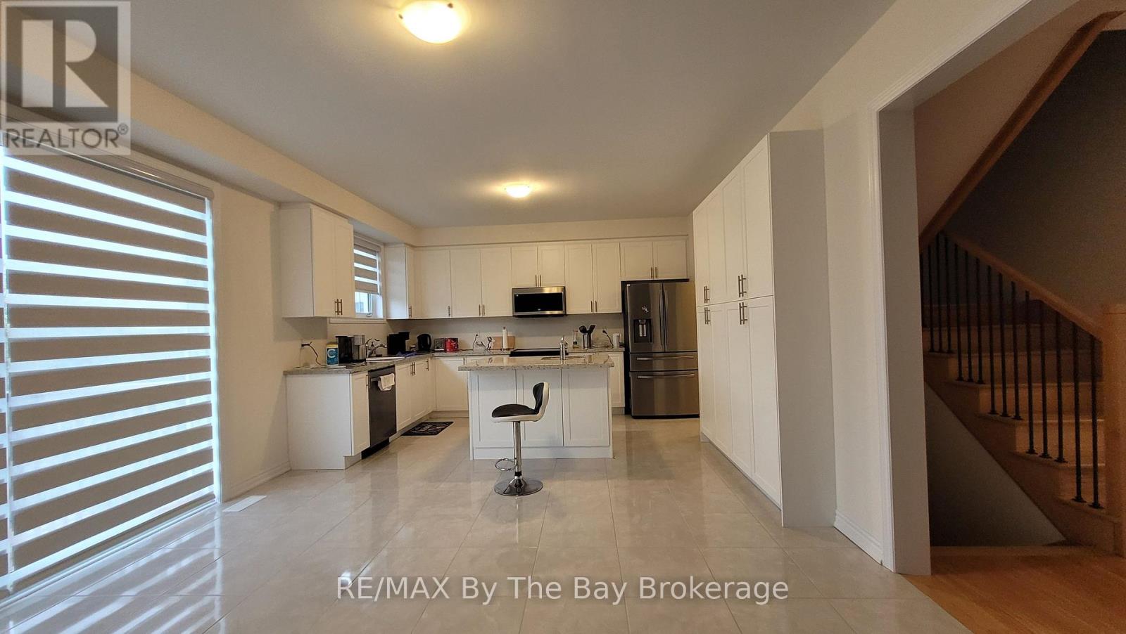 32 ROSANNE CIRCLE, Wasaga Beach — photo 8