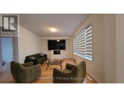 32 Rosanne Circle, Wasaga Beach, ON L9Z0N3 Photo 11