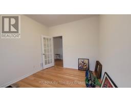 32 Rosanne Circle, Wasaga Beach, ON L9Z0N3 Photo 13