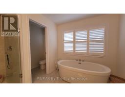 32 Rosanne Circle, Wasaga Beach, ON L9Z0N3 Photo 20