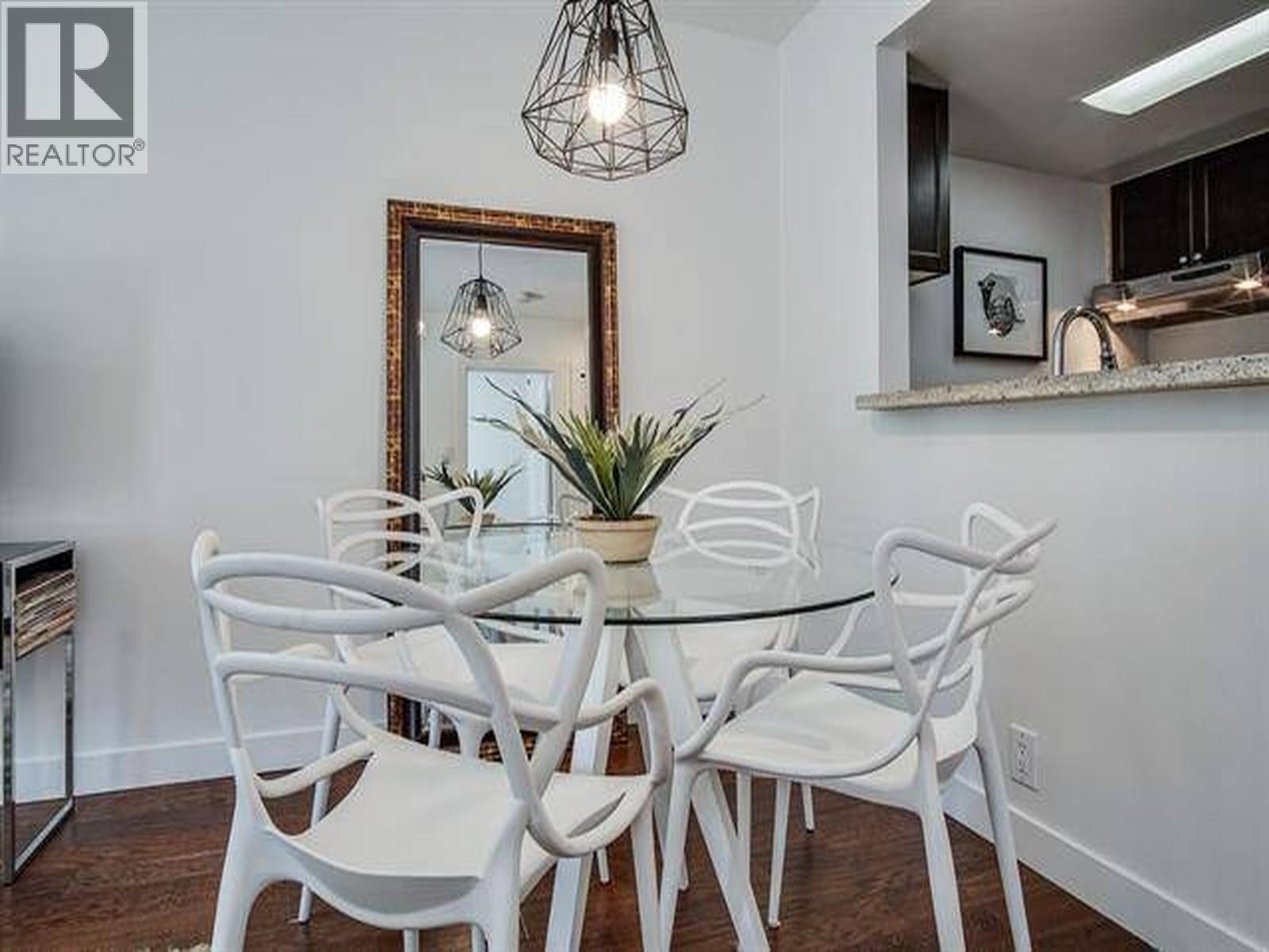 505 789 DRAKE STREET, Vancouver - Image 1