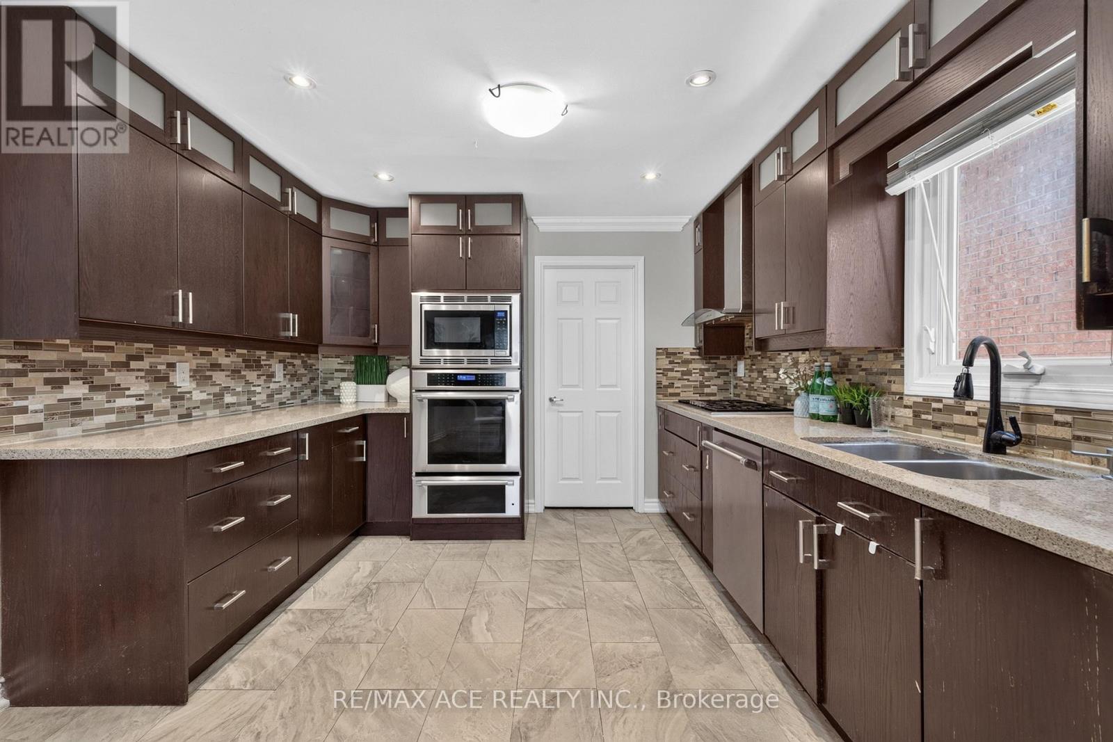 1690 MAJOR OAKS ROAD - 16