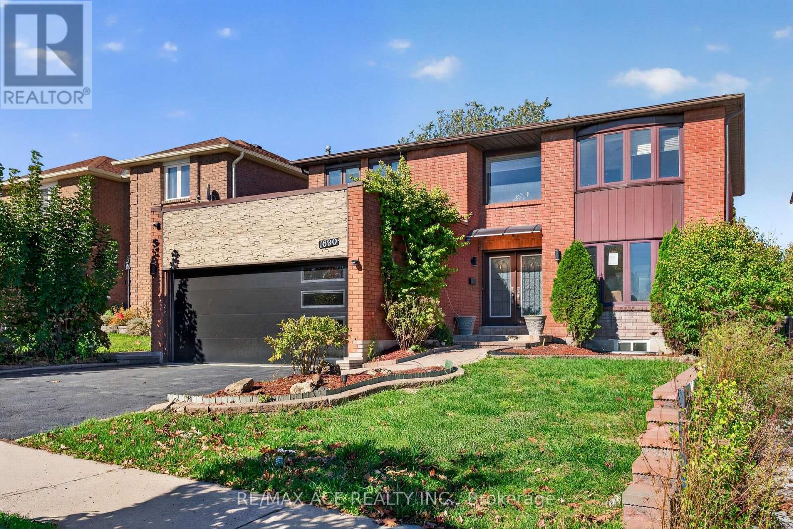 1690 MAJOR OAKS ROAD - 2