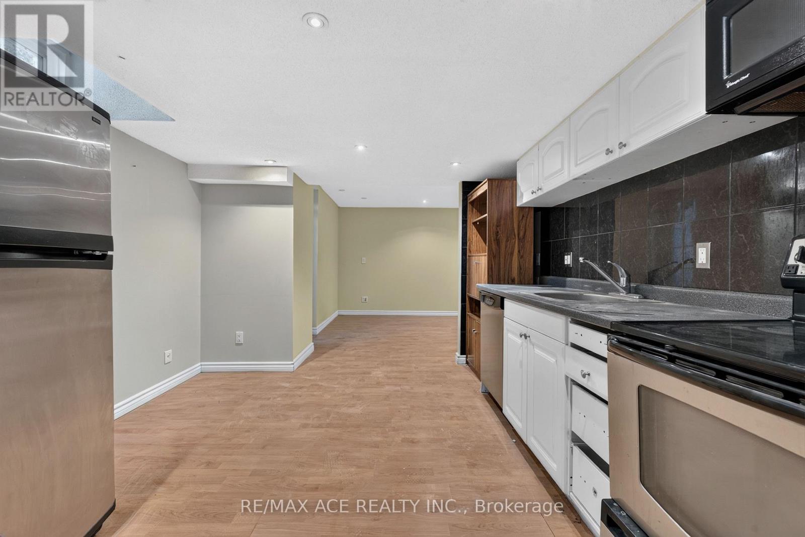 1690 MAJOR OAKS ROAD - 43