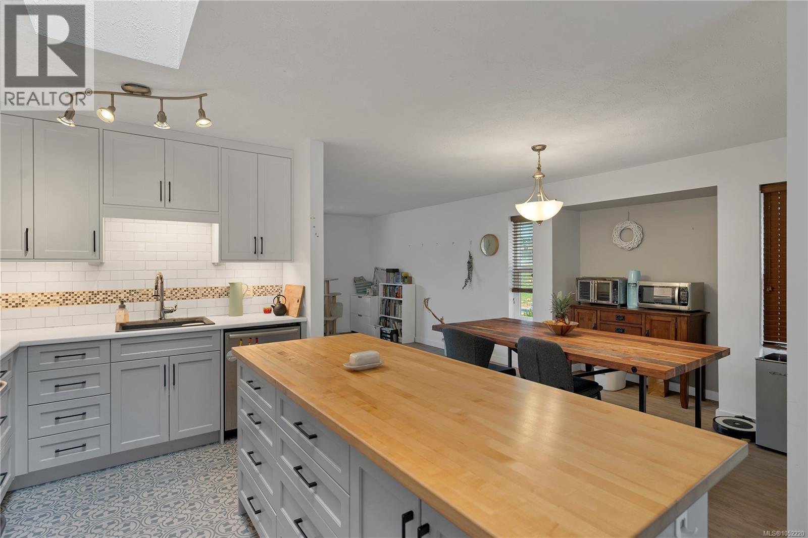 1894 Whistler Way - 12