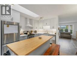 1894 Whistler Way, Campbell River, BC V9W7K5 Photo 13