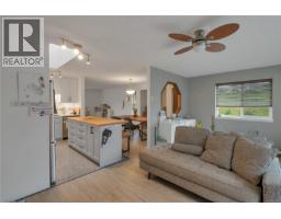 1894 Whistler Way, Campbell River, BC V9W7K5 Photo 18