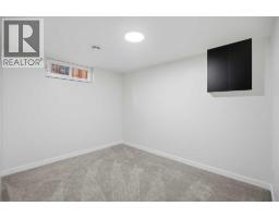 4824 Claret Street Nw, Calgary, AB T2L1C1 Photo 26