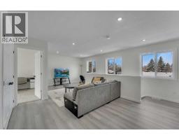 4824 Claret Street Nw, Calgary, AB T2L1C1 Photo 30