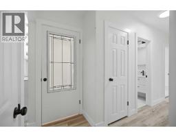 3pc Bathroom - 4824 Claret Street Nw, Calgary, AB T2L1C1 Photo 15