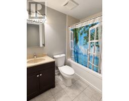 43 Waniska Avenue, Toronto, ON M8Y1R1 Photo 13