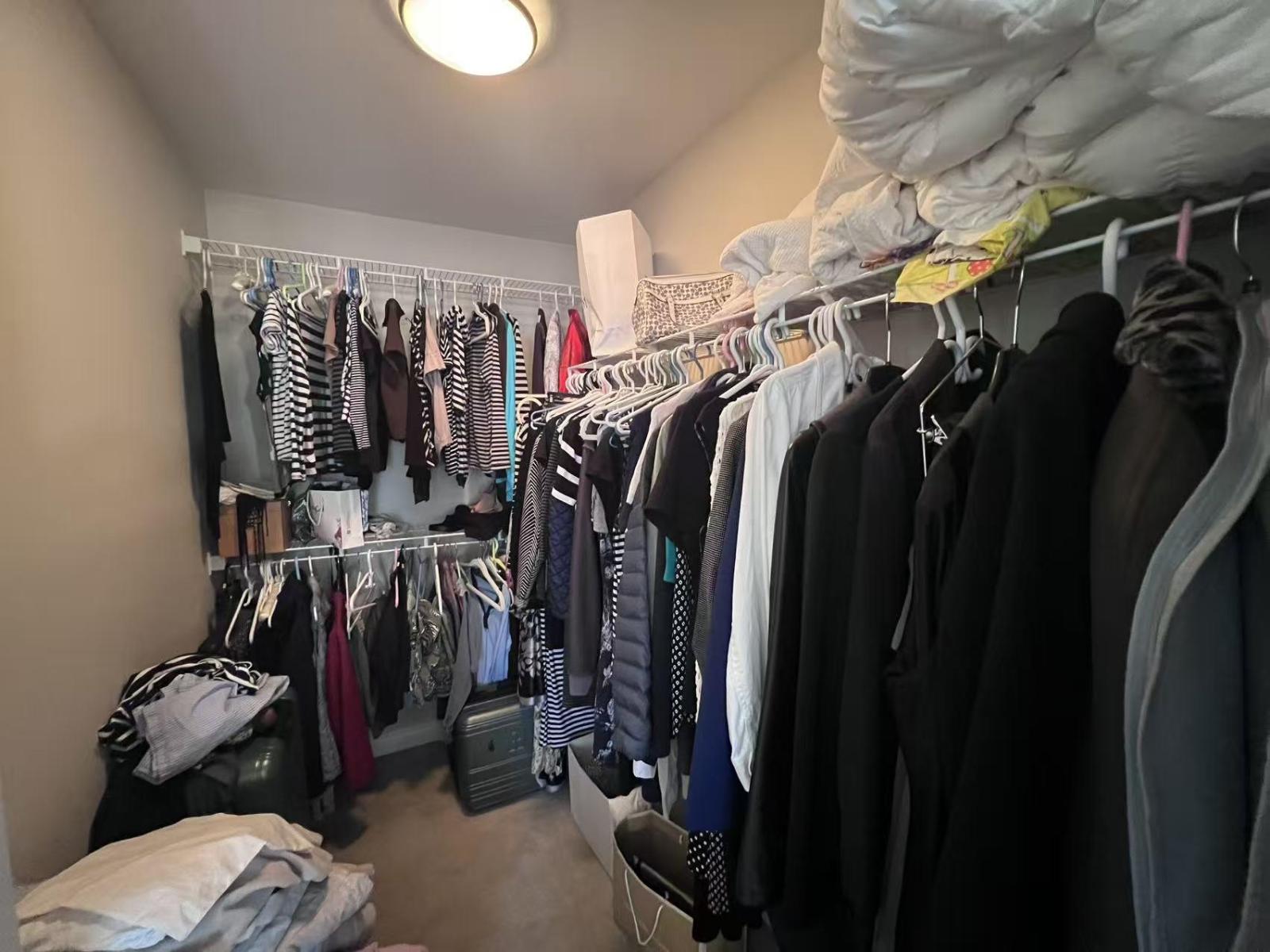 Photo 16 of 21