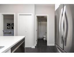 405 15388 105 Avenue, Surrey, BC V3R0C4 Photo 12