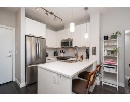 405 15388 105 Avenue, Surrey, BC V3R0C4 Photo 9