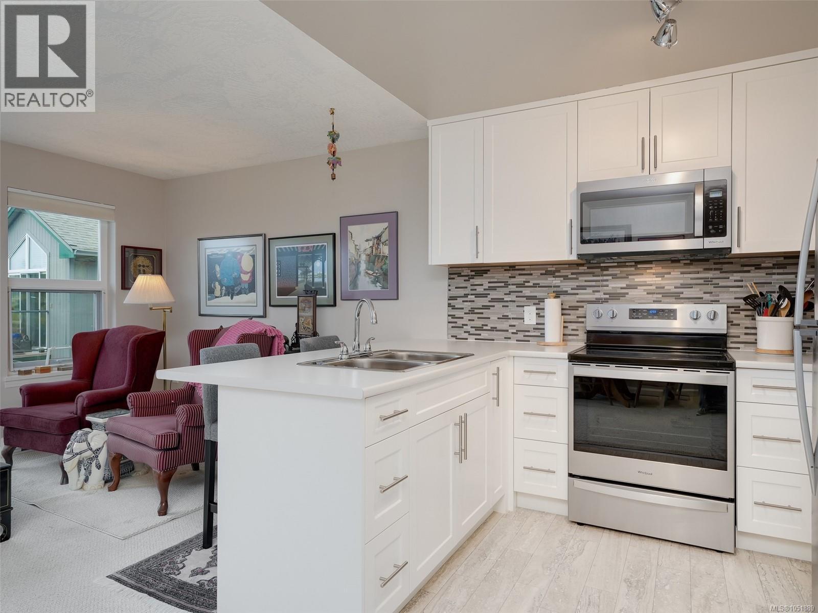 #316 1485 Garnet Rd - 10