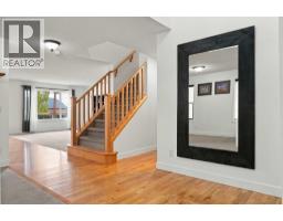 Kitchen - 335 Sagewood Landing Sw, Airdrie, AB T4B3N6 Photo 14