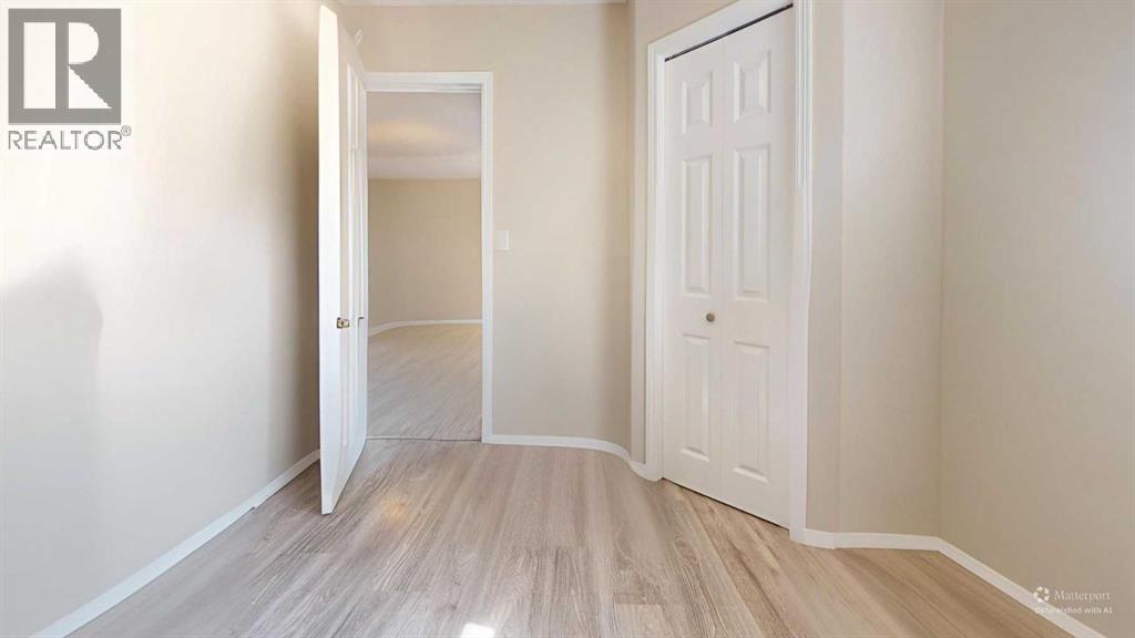 195 Cowichan Court W, photo 15 of 23