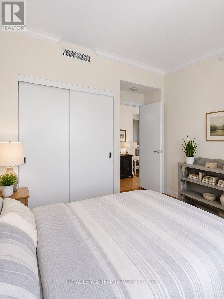 #601 90 GEORGE STREET - 27