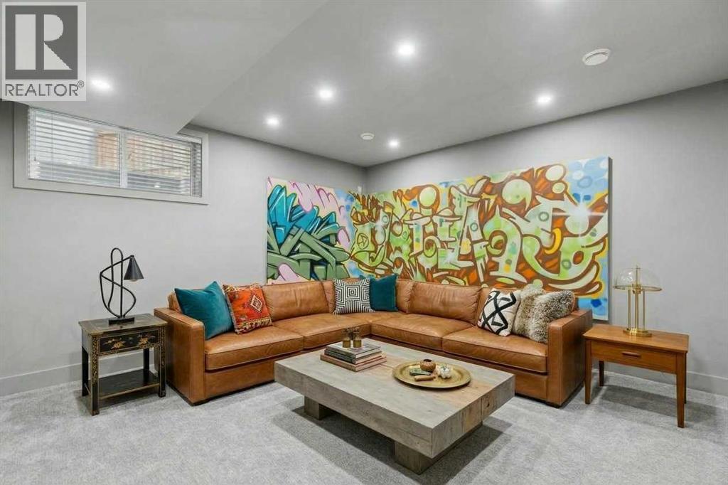18 West Point Mews SW photo 27