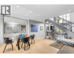 Foyer - 18 West Point Mews Sw, Calgary, AB T3H0X4 Photo 6