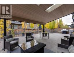 18 West Point Mews Sw, Calgary, AB T3H0X4 Photo 34