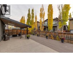 18 West Point Mews Sw, Calgary, AB T3H0X4 Photo 33