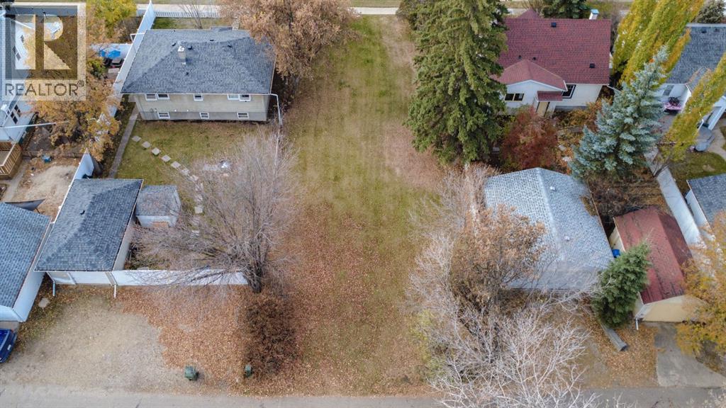 Listing photo – 5213 47 Avenue, Red Deer