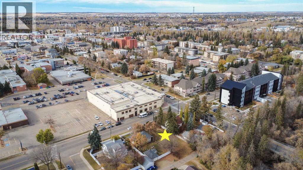 Listing photo – 5213 47 Avenue, Red Deer