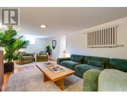 31 Davies Crescent, Toronto, ON M4J2X7 Photo 16
