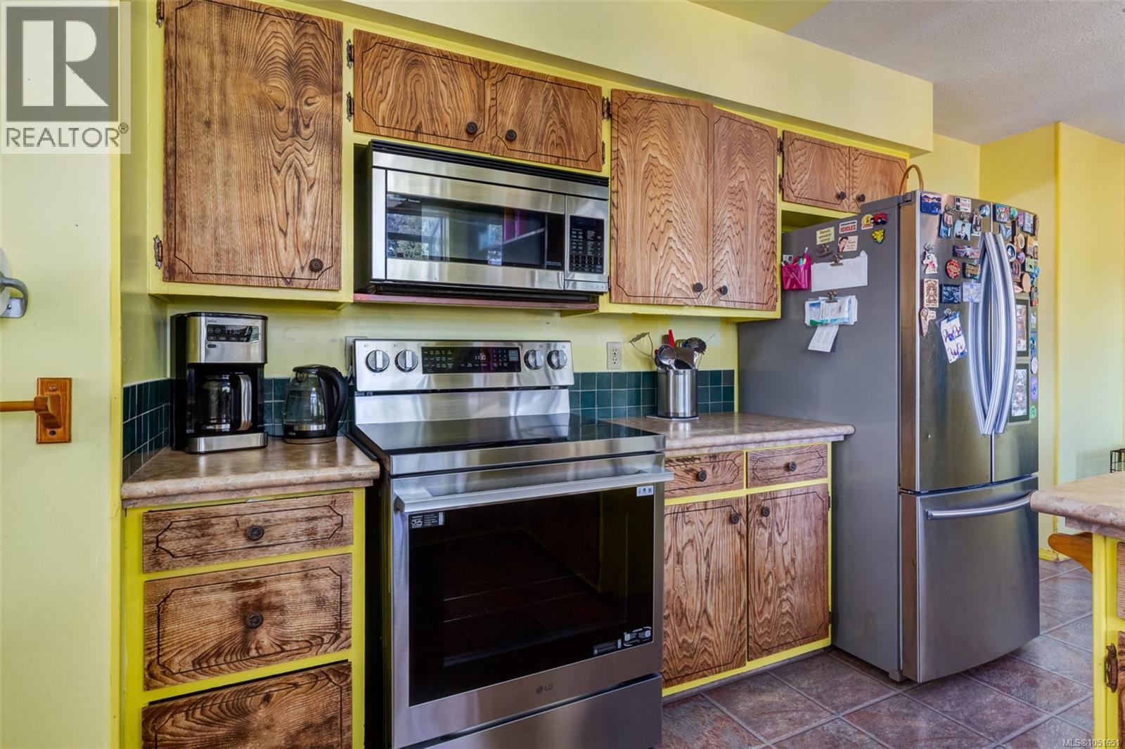 2895 Josephine St - 15